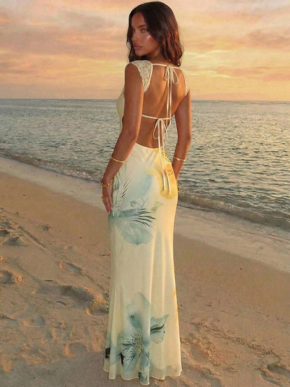 Light Yellow Romantic Gradient Floral Mesh Bodycon Backless Women's Dress